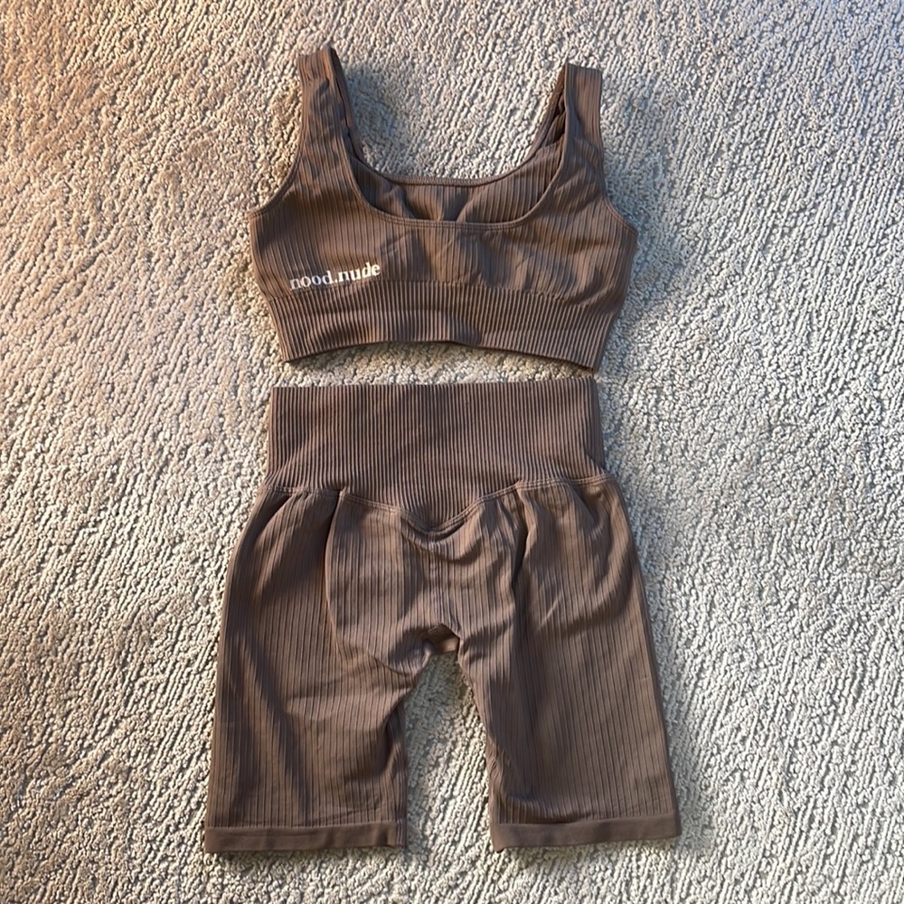 Brown Ribbed Workout Set - Picture 4 of 4